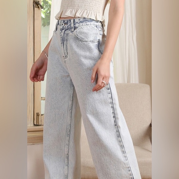 Jeans - Picture 3 of 4